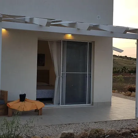 住宿加早餐酒店 Il Giardino Di Afrodite 马里内拉