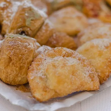 Il Giardino Di Afrodite Bed & Breakfast 3*