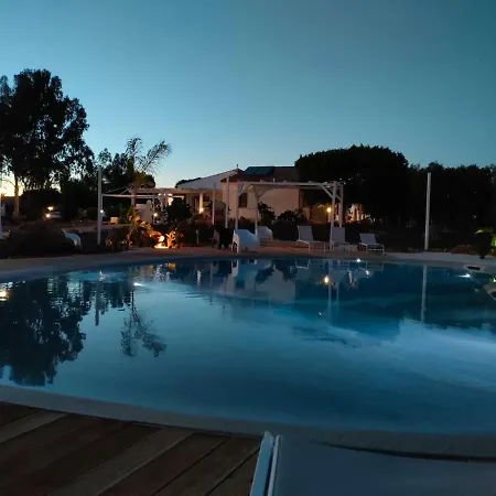 Il Giardino Di Afrodite Bed & Breakfast 3*