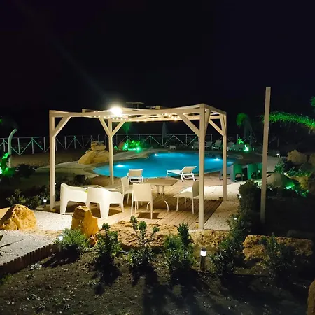 Il Giardino Di Afrodite Bed & Breakfast 3*