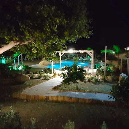 Il Giardino Di Afrodite Bed & Breakfast 3*