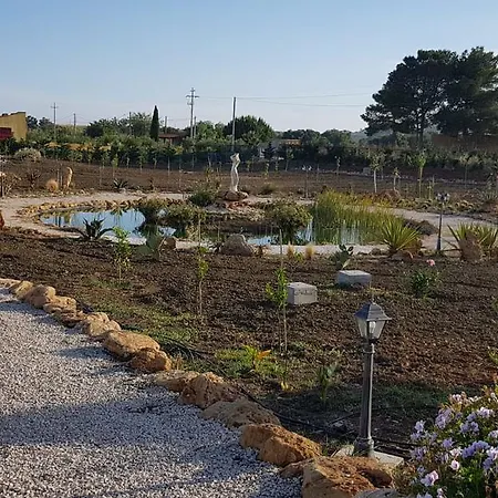 Il Giardino Di Afrodite Bed & Breakfast 3*